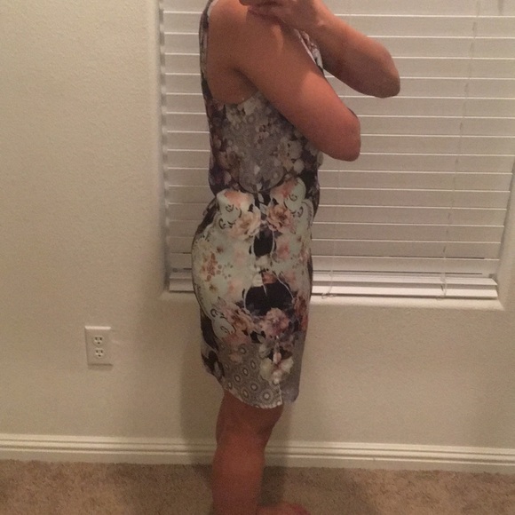 SOLD - Picture 6 of 9